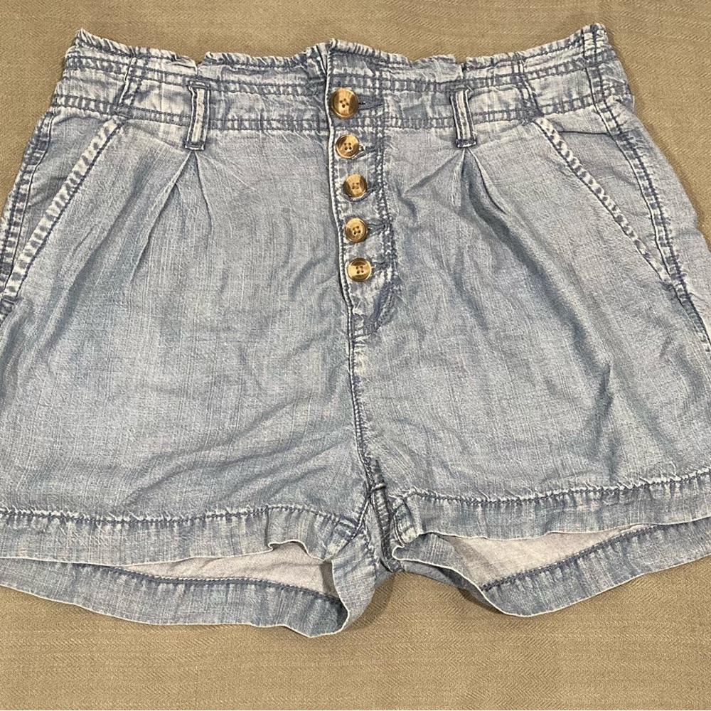 American Eagle Outfitters Light Blue Denim Jean Shorts